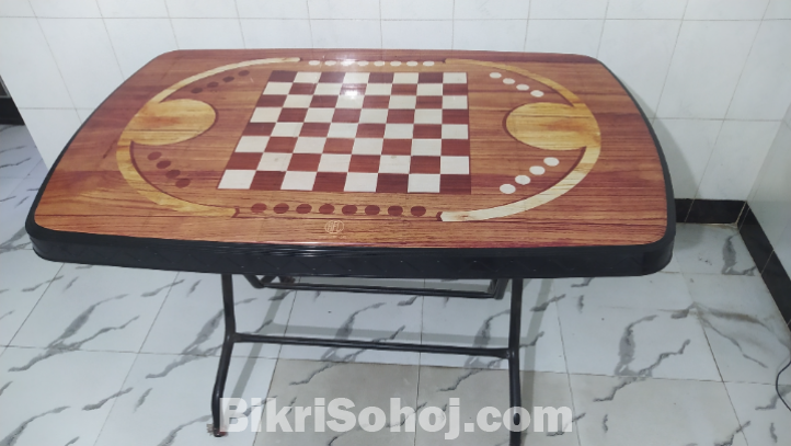4 seat er dining table